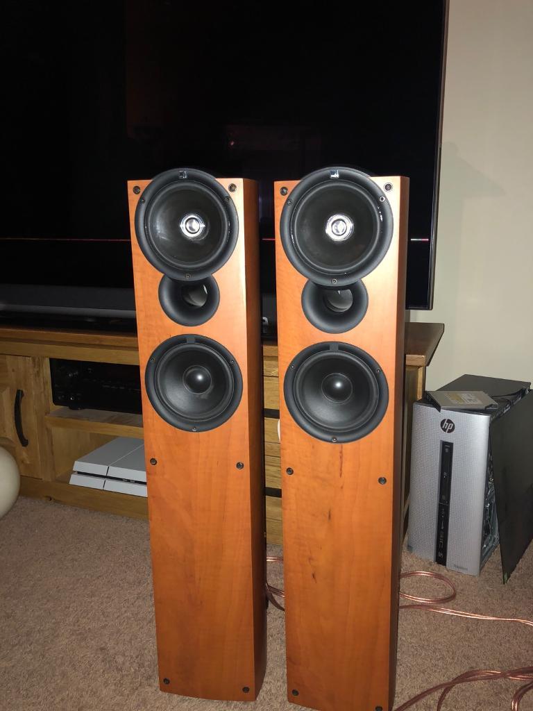 kef q4 speakers